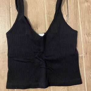 black Dynamic crop top!